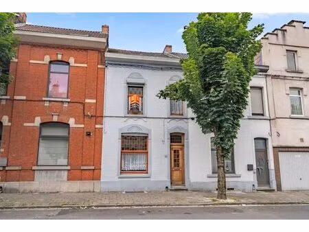 maison à vendre à rue des forgerons 17 la louvière (rbw24869)
