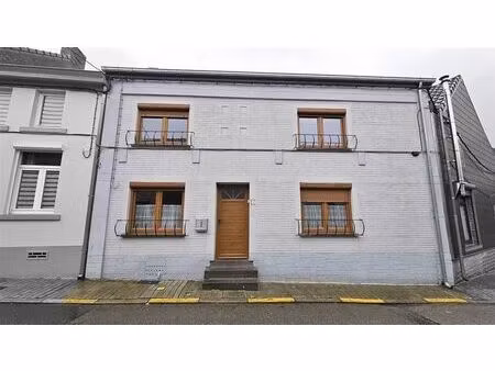 maison à vendre avec terrasse et jardin   la bouverie (vbe35813)