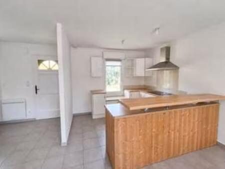 location maison à sainte-marie (44210) : à louer / 89m² sainte-marie