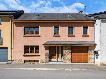 maison 4 ch. | 158 m² hab. + grenier am. de 54 m² | garage |