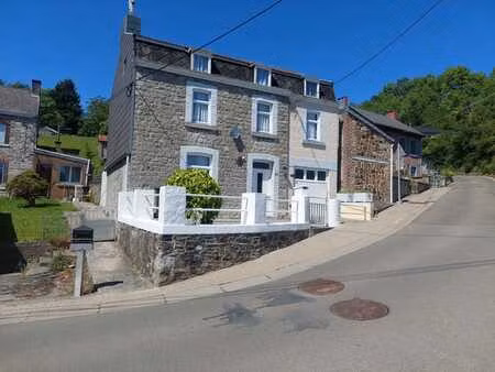 offre acceptée! charmante maison en pierre à seilles