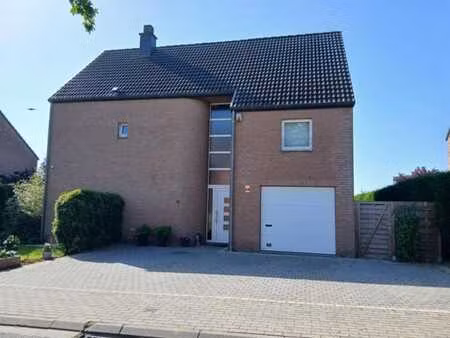 maison familiale (5 ch) dans quartier très recherché