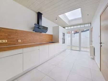 maison 3 chambres avec bureau et terrasse