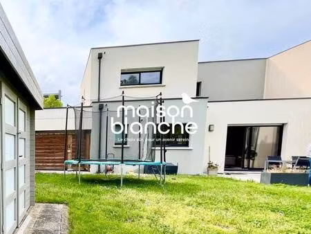 maison blanche