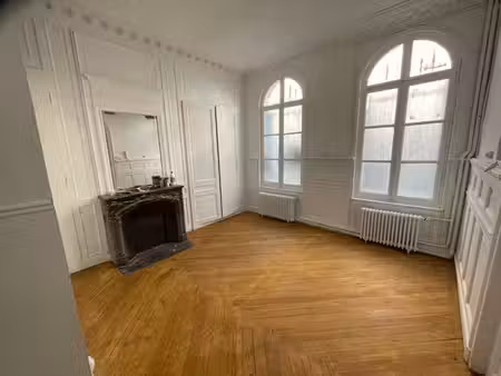 rare local d'activité 23 m2 76000 rouen gare