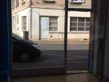 local commercial à louer