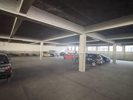 parking à louer