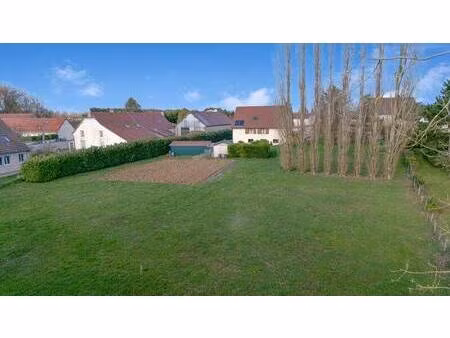 terrain constructible viabilisé à vendre