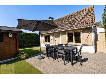 vakantiewoning met 3 slaapkamers  tuin en terras