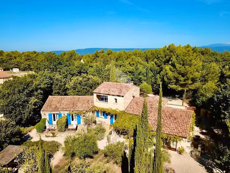 vente maison 10 pièces 237 m² à lacoste (84480)  1 100 000 €