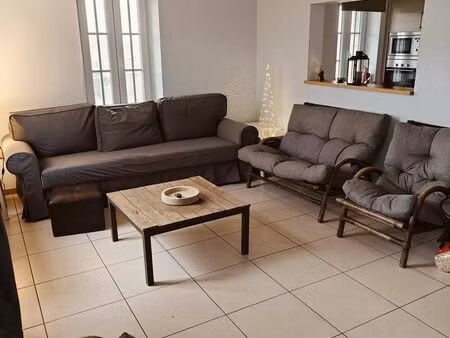 duplex meuble à louer 1000€/mois+150€/mois pour les meubles