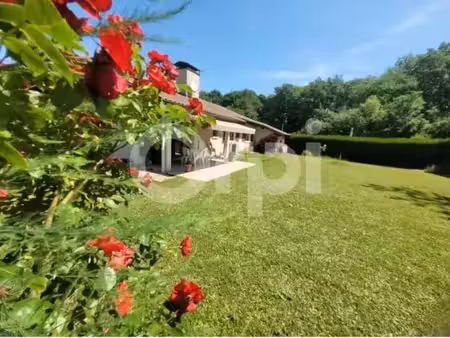 vente villa 4 pièces 110 m² à nernier (74140)  650 000 €