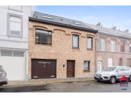 spacieuse maison avec 5 chambres  garage et jardin à centre