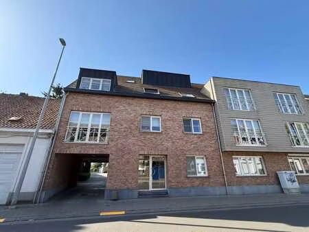 prachtig appartement met terras en garage in het centrum ...