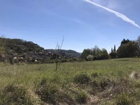 terrain constructible viabilisé à vendre