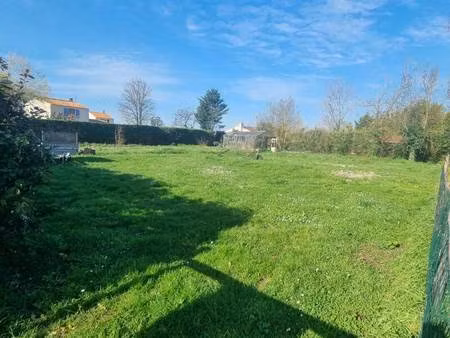 terrain à vendre