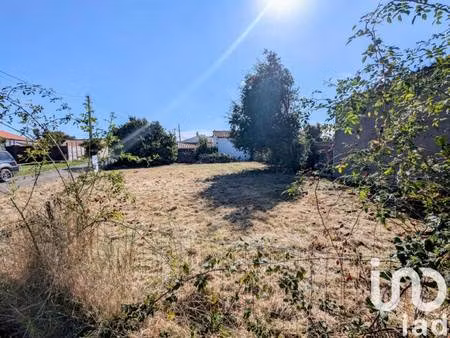 terrain constructible viabilisé à vendre