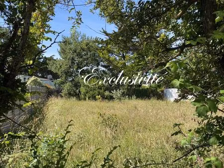 terrain constructible viabilisé à vendre
