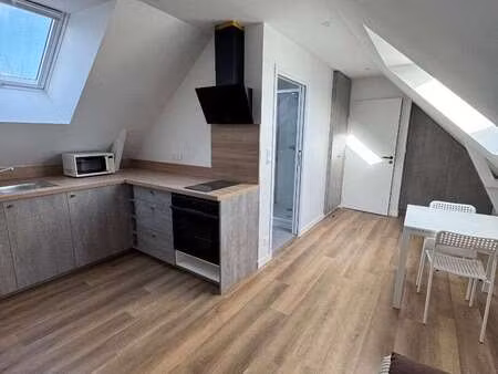 location appartement t1 meublé à lorient (56100) : à louer t1 meublé / 26m² lorient