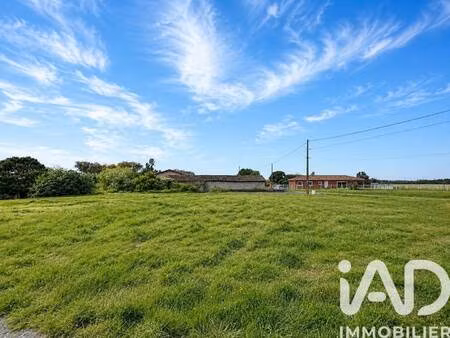 terrain constructible viabilisé à vendre