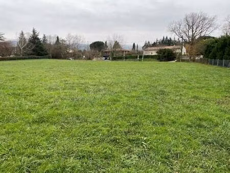 terrain constructible à vendre