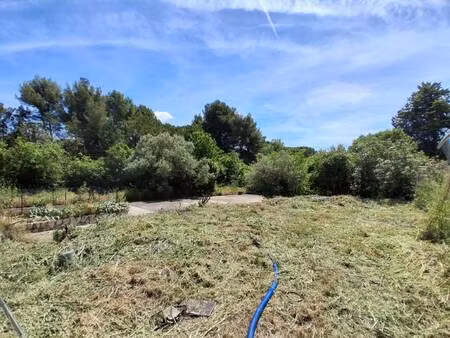terrain à vendre
