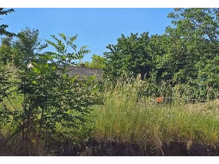 terrain constructible viabilisé à vendre