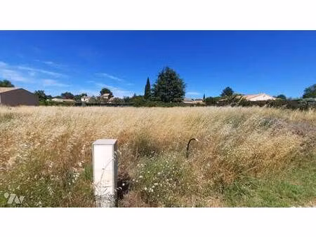 terrain constructible viabilisé à vendre