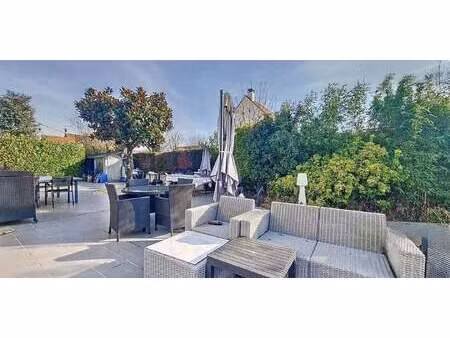 maison avec piscine centre ville chateau - chennevieres-sur-marne (94)
