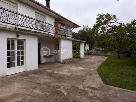vente propriété 10 pièces 255 m² à clichy-sous-bois (93390)  680 000 €