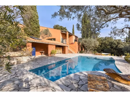 maison de luxe à vendre à forcalquier