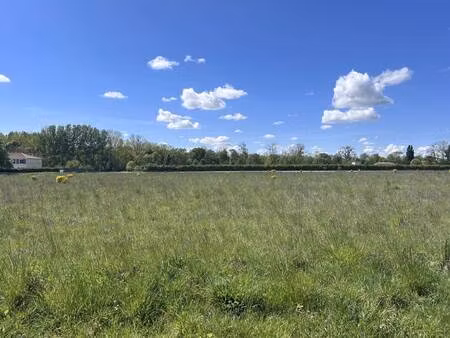 terrain constructible viabilisé à vendre