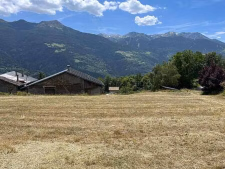 terrain constructible viabilisé à vendre