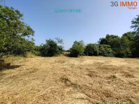 terrain constructible neuf à vendre