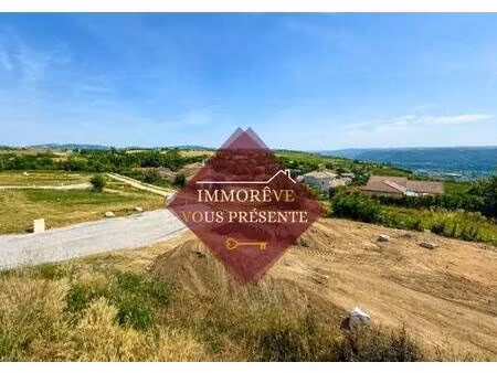 terrain constructible viabilisé à vendre