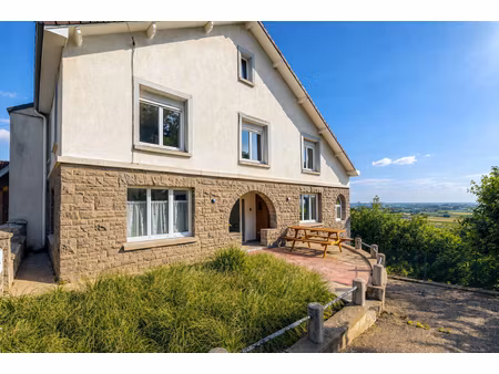 maison de 104.8m2 sur les hauteurs du mont cassel