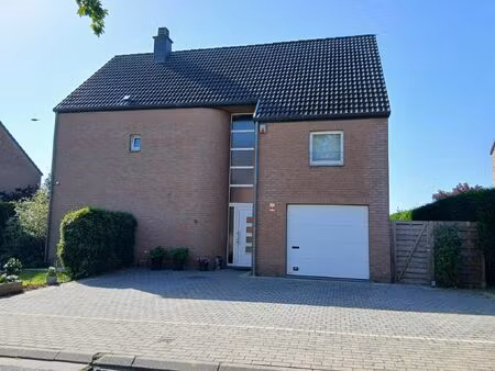 villa à vendre à rue sainte-rita 50 bouge (vbe35975)