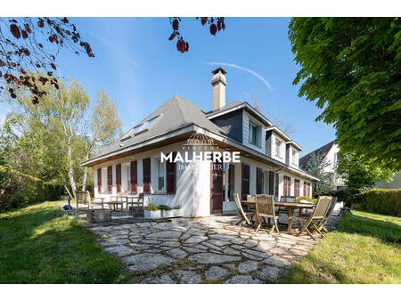 sur les hauteurs : tres belle maison independante et familiale