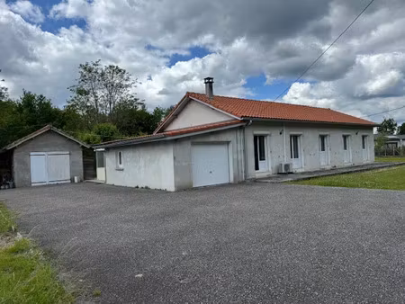 maison 4 ch  2 garages  grand jardin