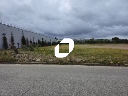 location terrain la courneuve 93120 10200m²