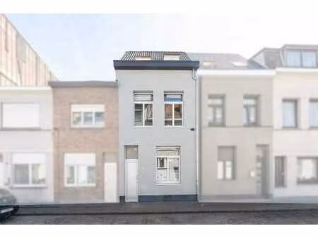 grande maison familiale de 5 chambres à anvers