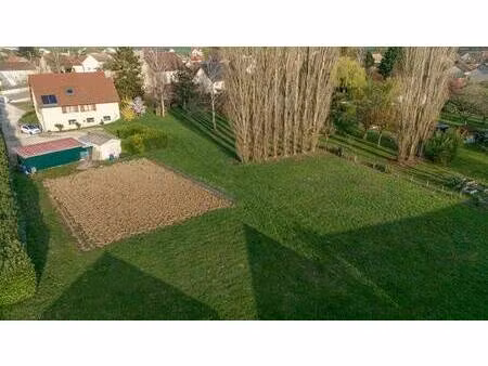 terrain constructible viabilisé à vendre