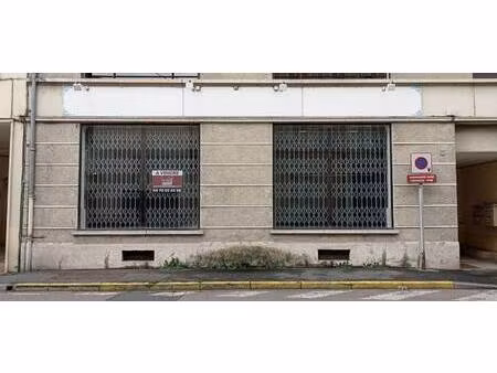local commercial à vendre