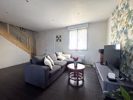 vente maison à champigne (49330) : à vendre / 84m² champigne