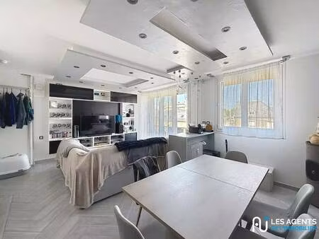 les agents de l'immobilier