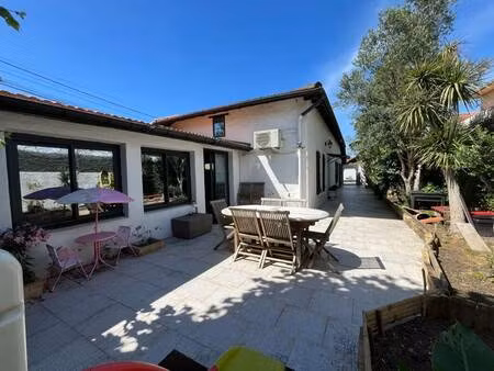 maison de ville à vendre