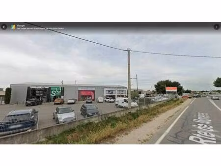 local commercial à louer