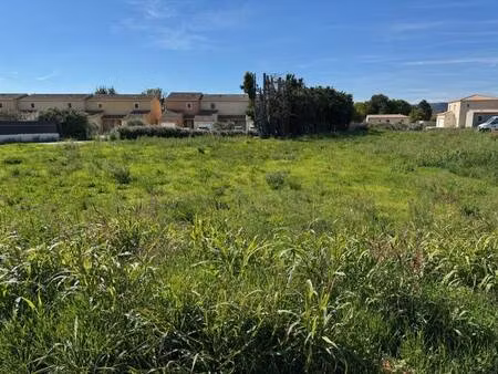terrain constructible à vendre