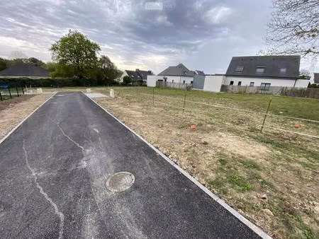 terrain constructible viabilisé à vendre