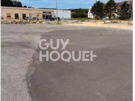 propriété commerciale à vendre